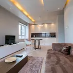 Green Wood Apartments Platinum Towers